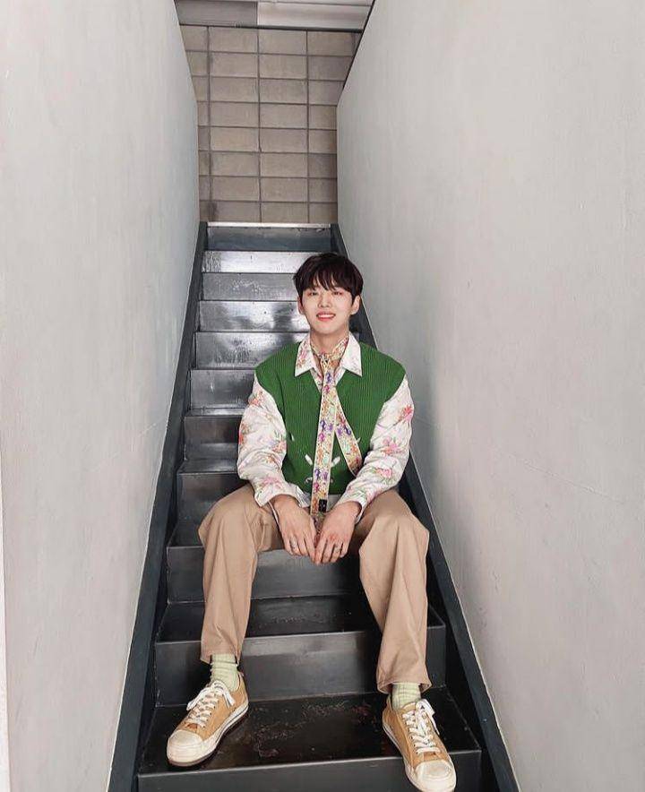 Yang Hong Seok Pentagon (instagram.com/_hongseokie)