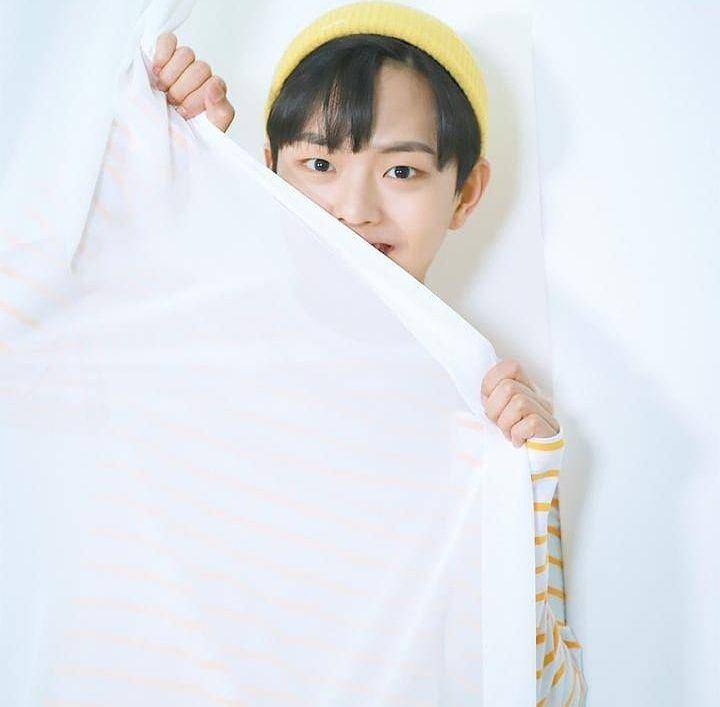 Jung Woo Jin (instagram.com/woojinnie_96)