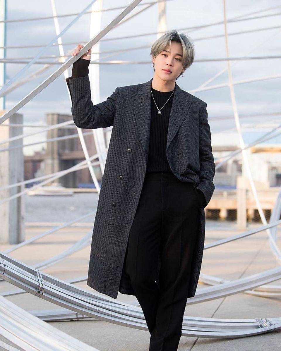 Outfit semi formal look ala BTS (Instagram.com/jimin)