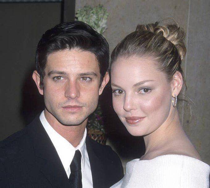 Jason Behr dan Katherine Heigl (twitter.com/BuzzFeed)