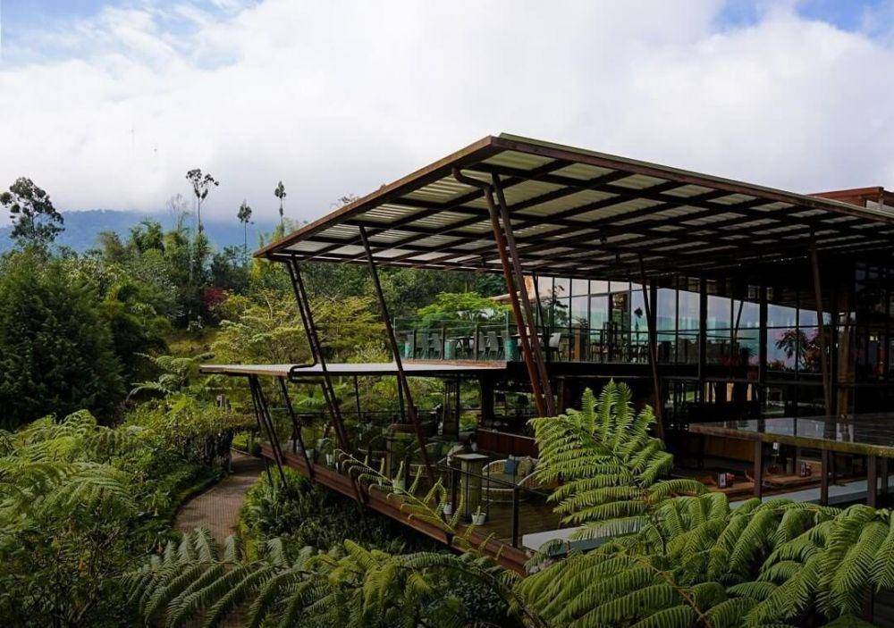 Resto Burangrang dari kejauhan (instagram.com/dusun_bambu).