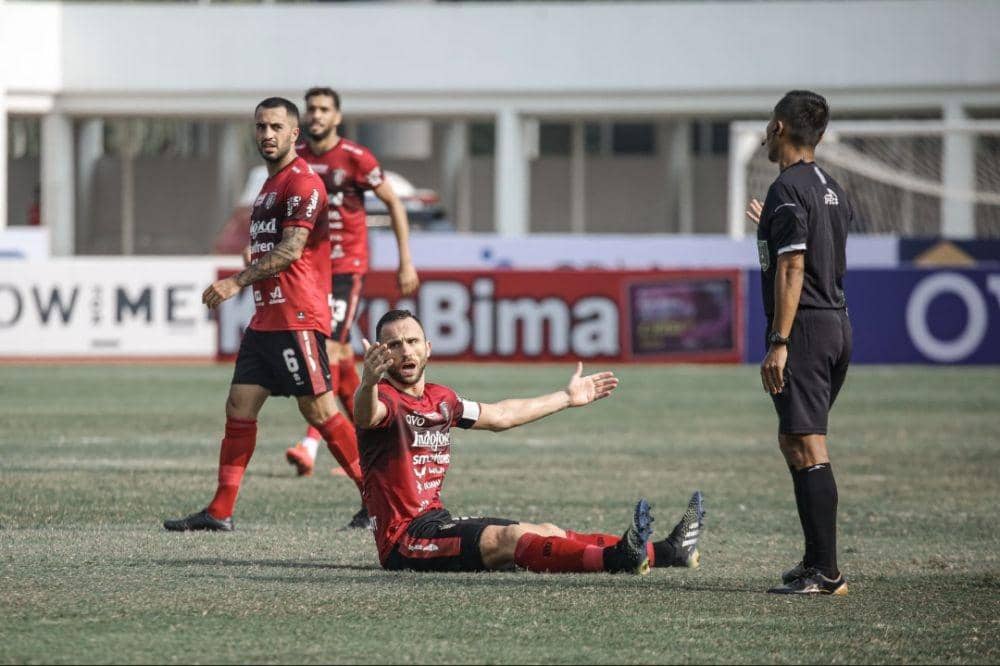 Instagram.com/baliunitedfc