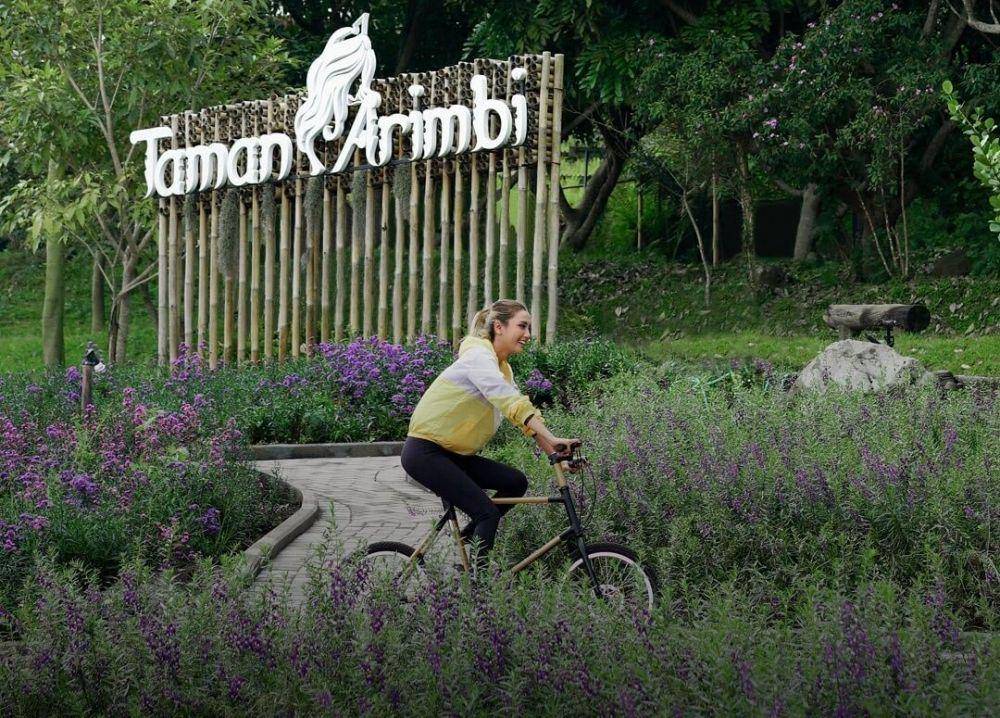 Kawasan Dusun Bambu sangat instagrammable (instagram.com/dusun_bambu).