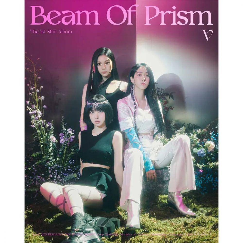 konsep foto 1st mini album VIVIZ bertajuk Beam of Prism (instagram.com/viviz_official)