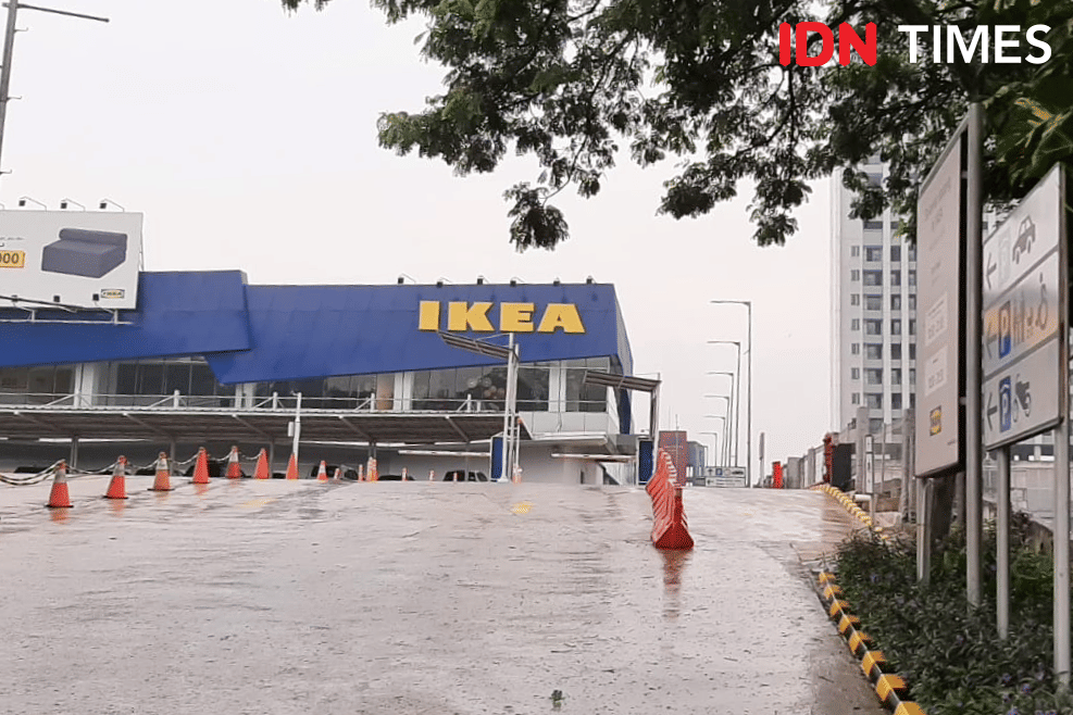 ilustrasi IKEA (IDN Times/Aryodamar)