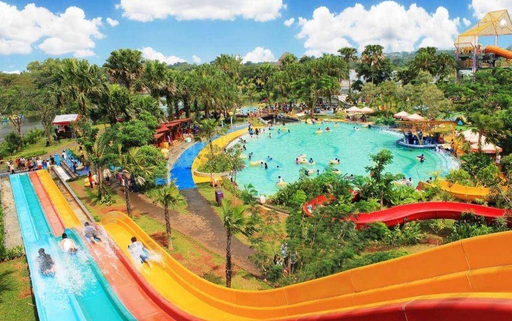 Water Kingdom Mekarsari (instagram.com/mywaterkingdom)