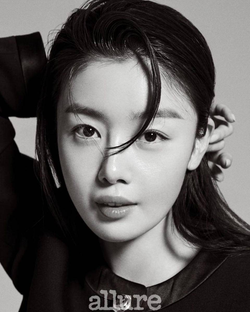 Han Sun Hwa (instagram.com/shh_daily)