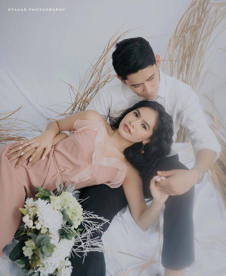Salshadilla Juwita dan kekasih (instagram.com/staaar_studio)