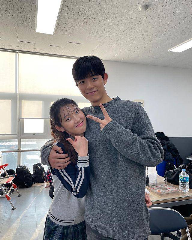 Park Solomon di All of Us Are Dead (instagram.com/5yes_)