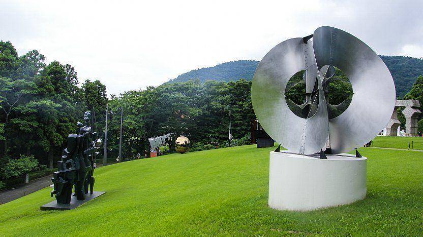 Hakone Open Air Museum (japan-guide.com)