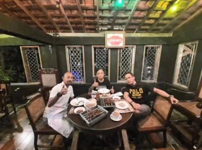 potret restoran Ahmad Dhani (instagram.com/wismadewa19restography)
