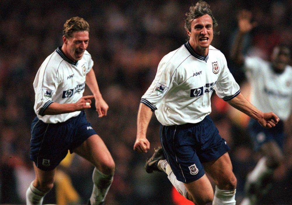 David Ginola (twitter.com/spursofficial)