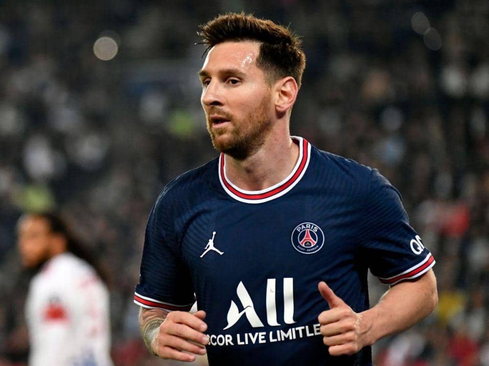 10 Bek Tengah yang Ungguli Jumlah Gol Messi di Liga Domestik 2021/2022