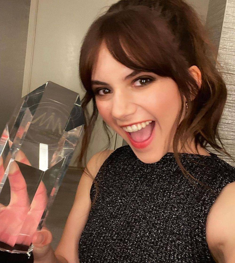 Emilia Jones (instagram.com/emiliajonesy)