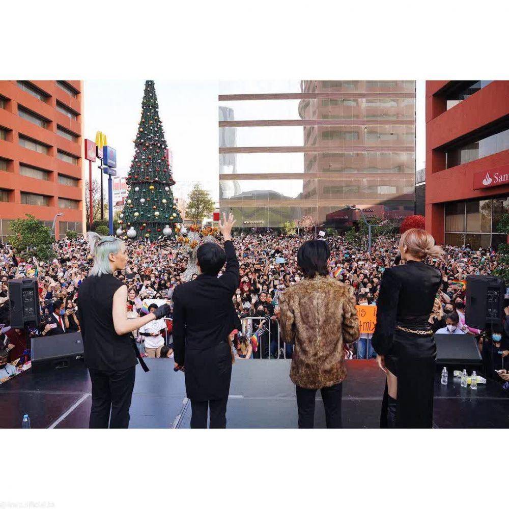 potret mini konser 4MIX di Meksiko (instagram.com/4mix.offiacial.ks)