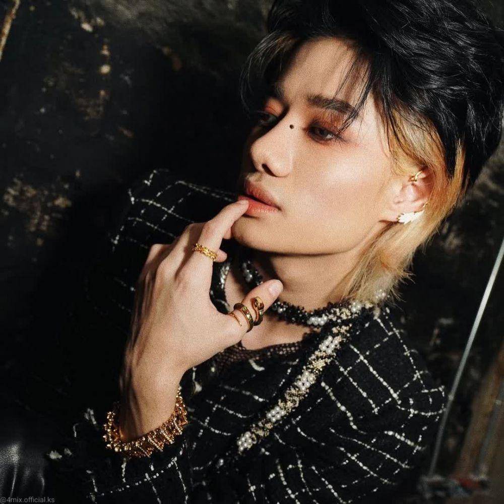 potret Mcka 4MIX (instagram.com/4mix.official.ks)