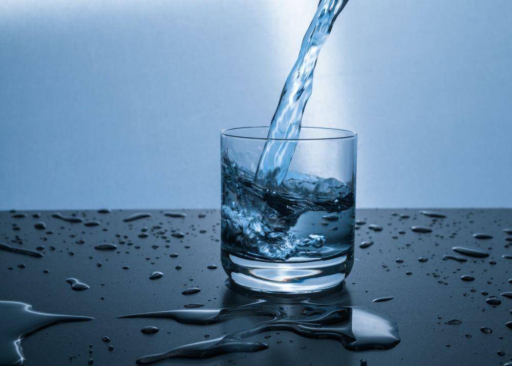 Air mineral (pexels.com/Pixabay)