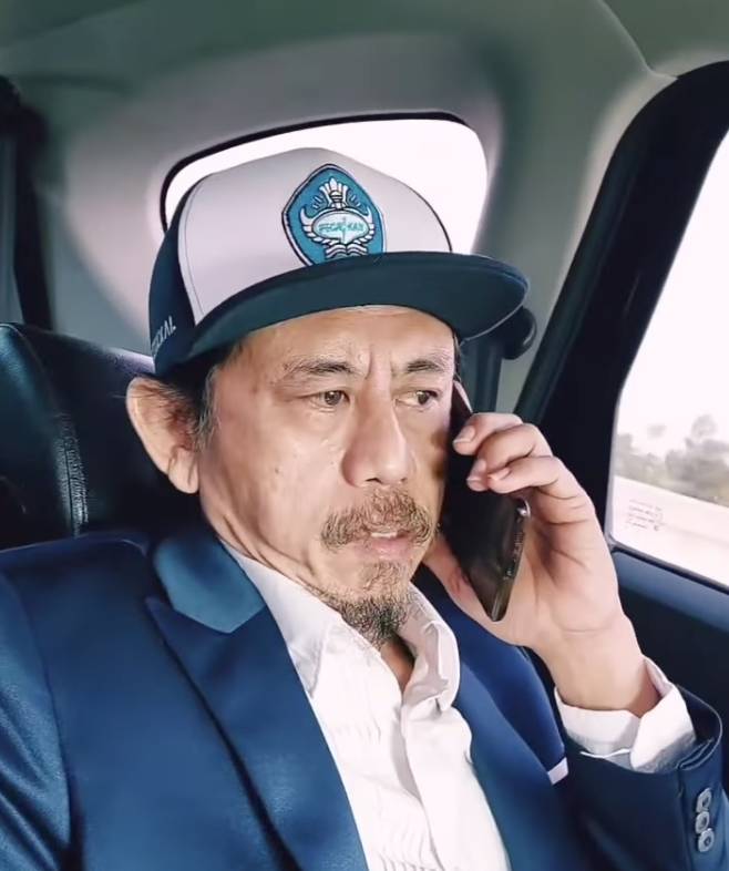 Epy Kusnandar (instagram.com/epy_kusnandar_official)