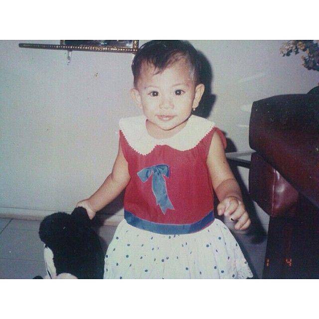 potret masa kecil Regina Ivanova (instagram.com/ivanova.regina)