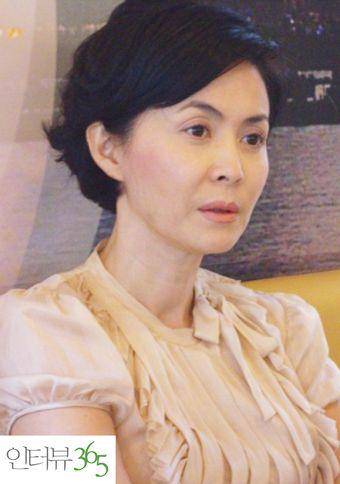 Geum Bo Ra (post.naver.com/인터뷰365)