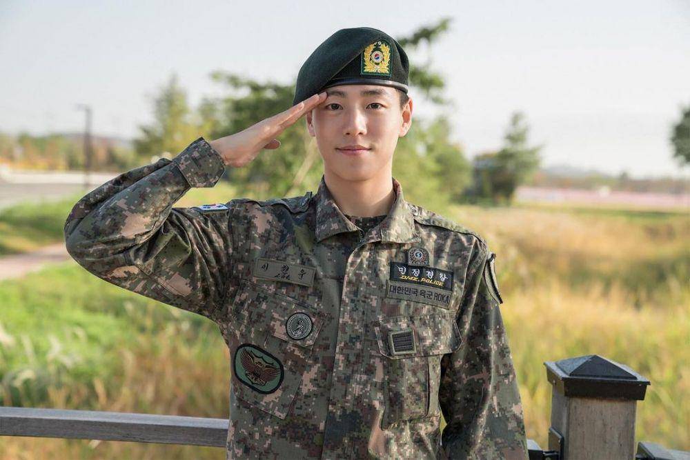 Lee Hyun Woo (instagram.com/hihyunwoo)