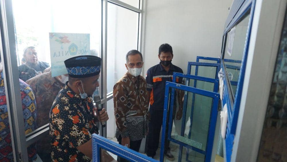 Universitas Lampung (Unila) kembali berinovasi. Terbaru, kampus ini siap memproduksi air minum isi ulang diberi nama Aquanila. (Dok Unila).