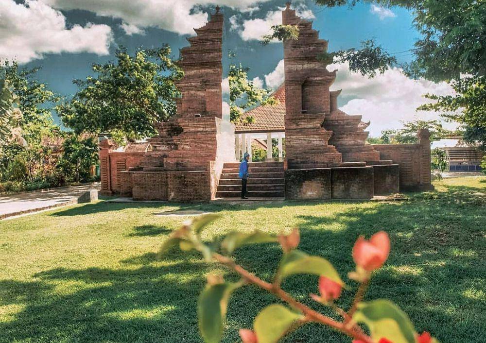 Taman Dwarakerta (instagram.com/wisatasidoarjo)