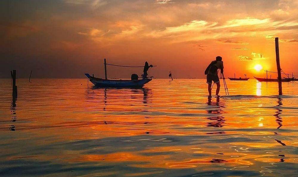 Pantai Kenjeran (instagram.com/telkomselhalo)