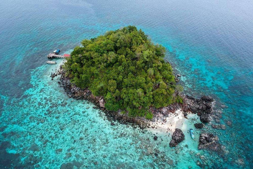 Pulau Failonga (instagram.com/indotravellers.co)