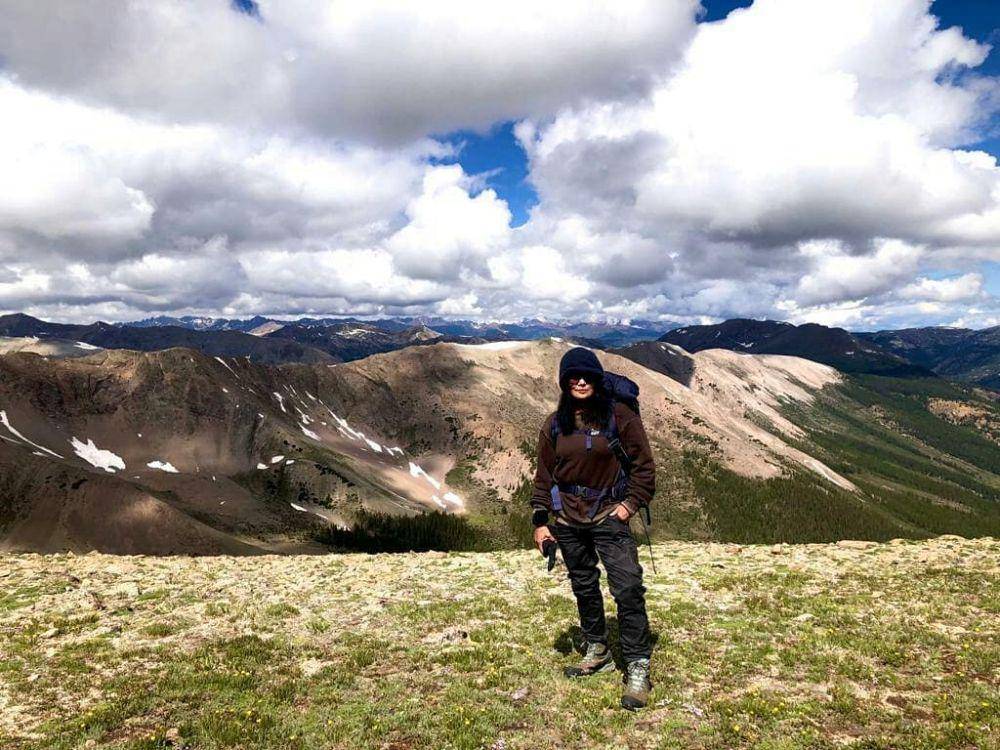 potret Atiek CB yang kini tinggal di Amerika Serikat. (instagram.com/atiekcb.official)