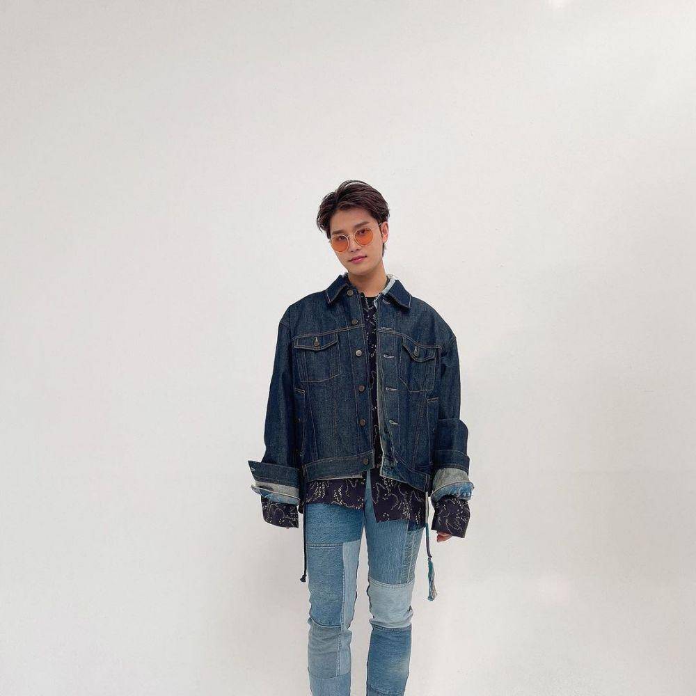 Gaya busana Taeil NCT (instagram.com/mo.on_air)