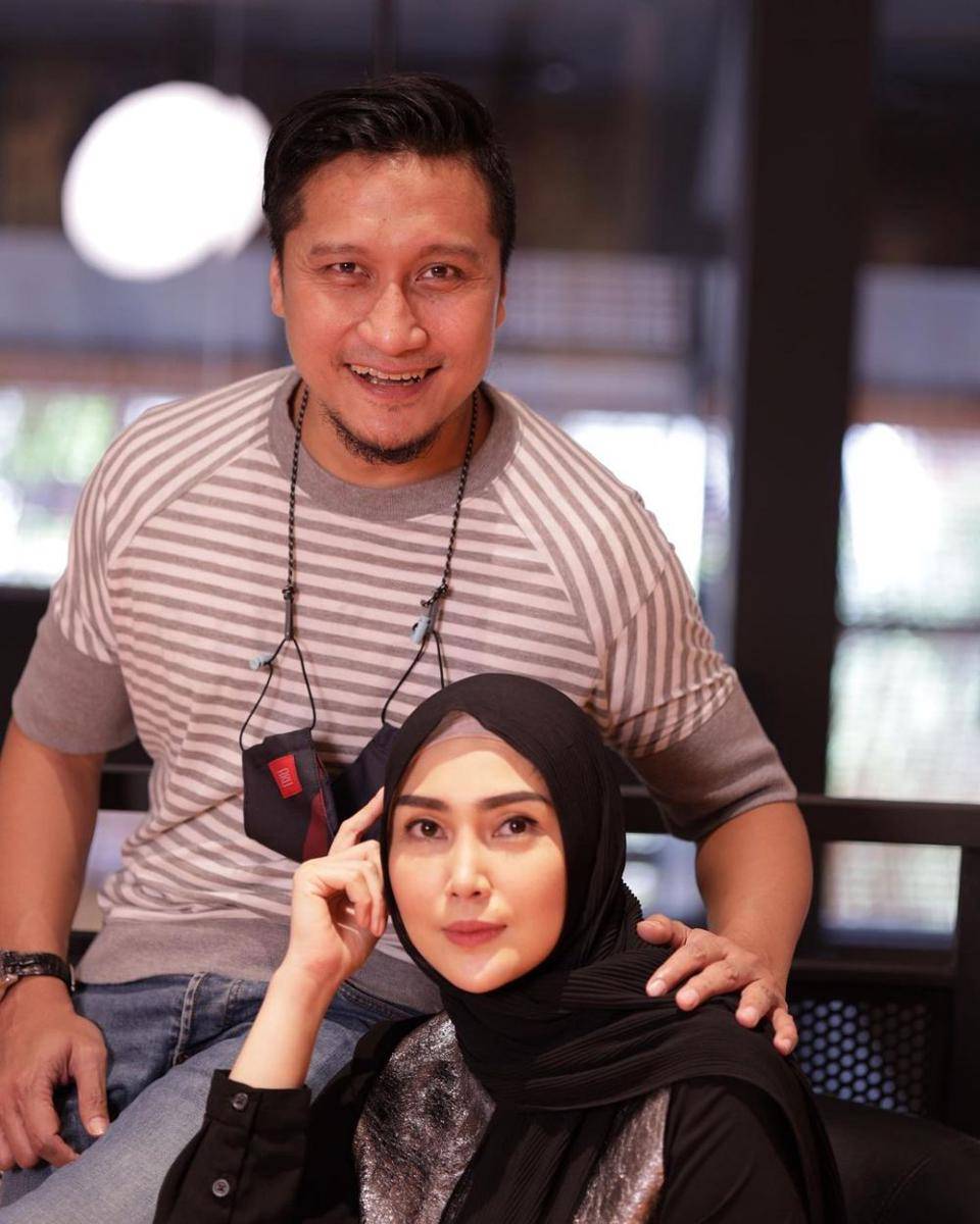 Arie Untung dan Fenita Arie (instagram.com/fenitarie)