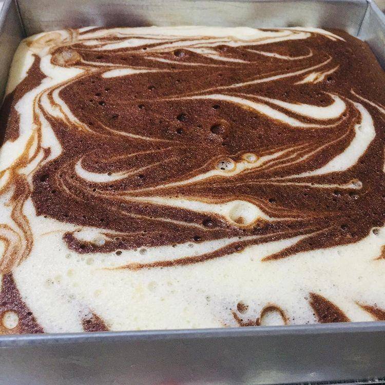 Bolu vanila tiramisu (Instagram.com/bunca_cake)