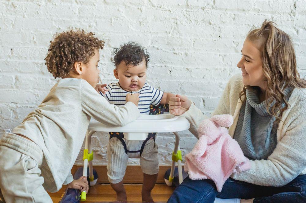 5 Alasan Penggunaan Baby Walker Tidak Dianjurkan, Catat, Bund!