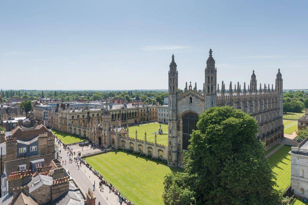 University of Cambridge (unsplash.com/Jean Luc Benazet)