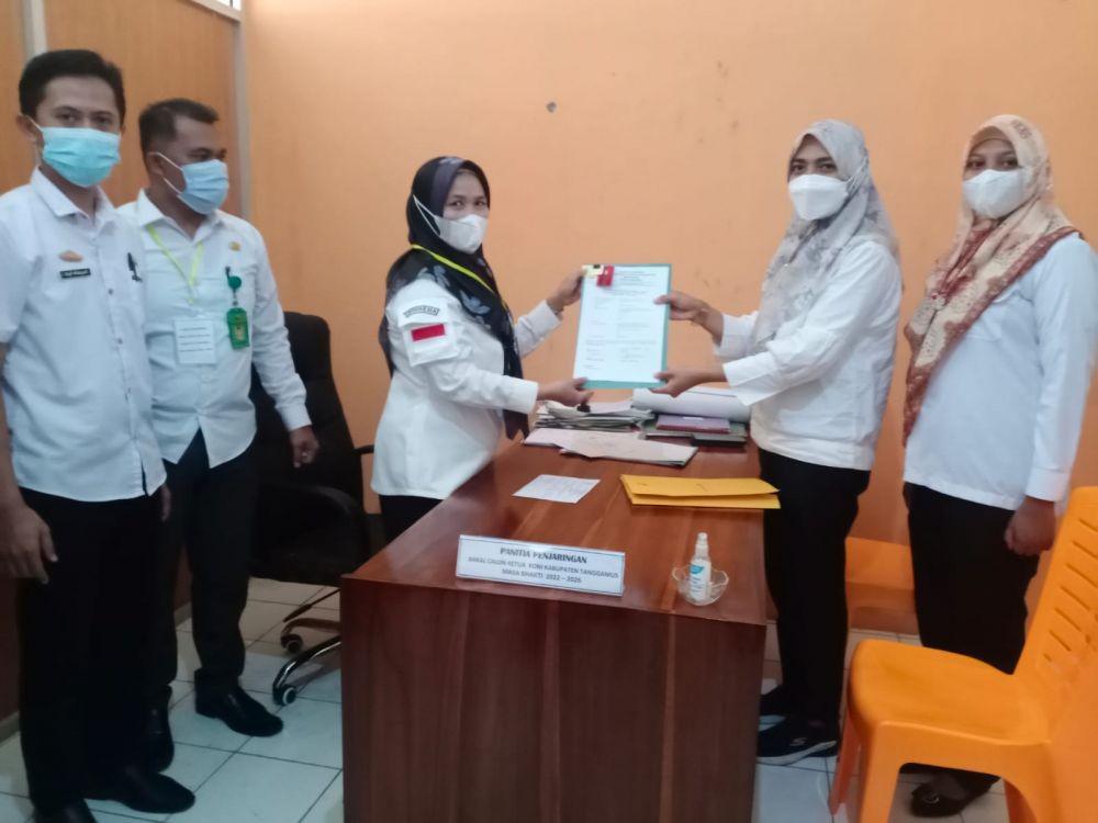Bupati Dewi Handajani Daftar Bakal Calon Ketua Umum KONI Tanggamus