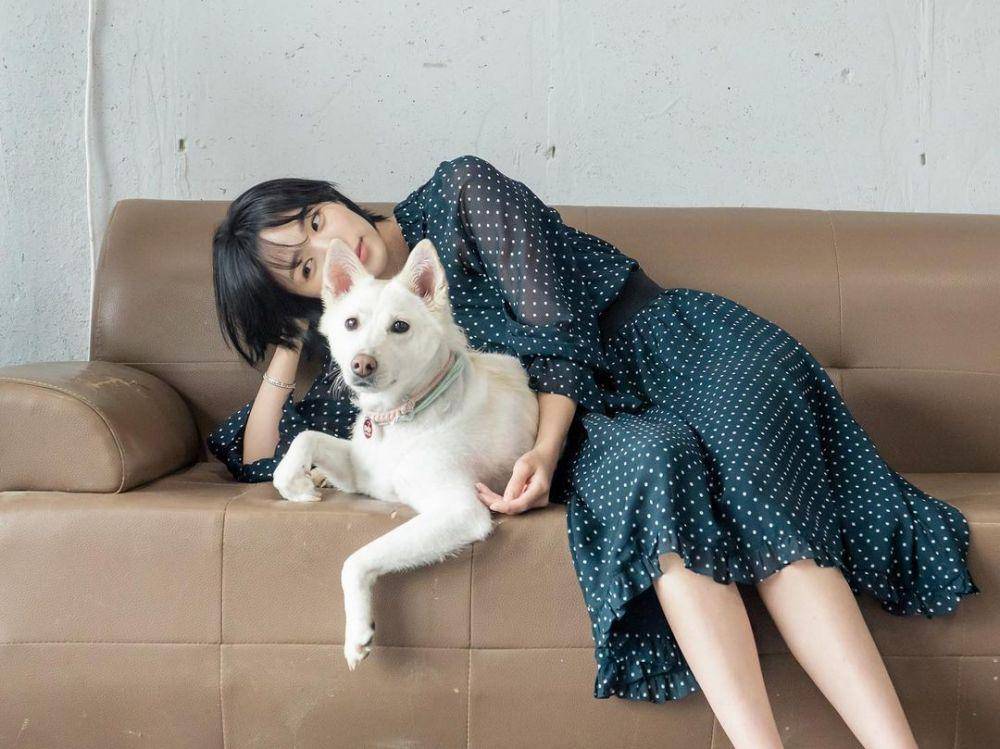 Feminim style ala Chae Soo Bin (instagram.com/soobinms)