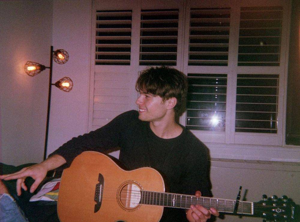 Elias Kacavas (instagram.com/eliaskacavas)