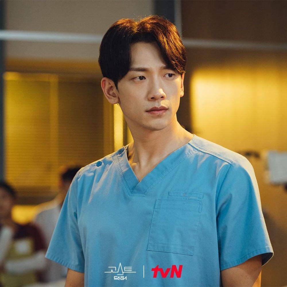 Rain dalam drama Ghost Doctor (dok. tvN/Ghost Doctor)