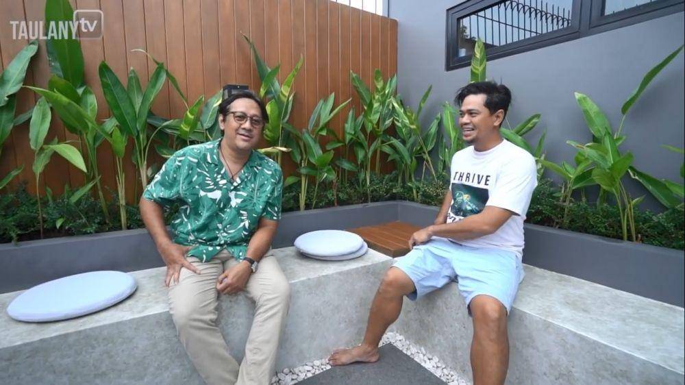 potret rumah baru Surya Insomnia (youtube/Taulany TV)