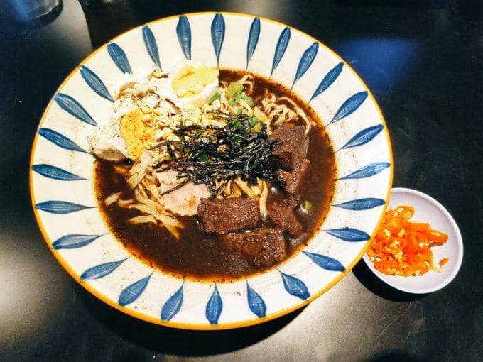 rawon ramen (twitter.com/fxmario)