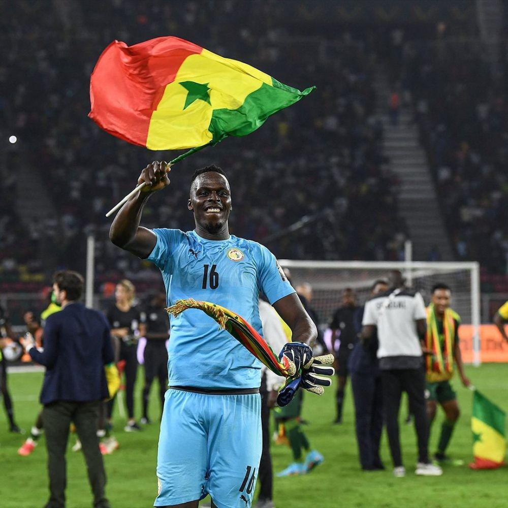 Edouard Mendy bersama Timnas Senegal (twitter.com/brfootball)
