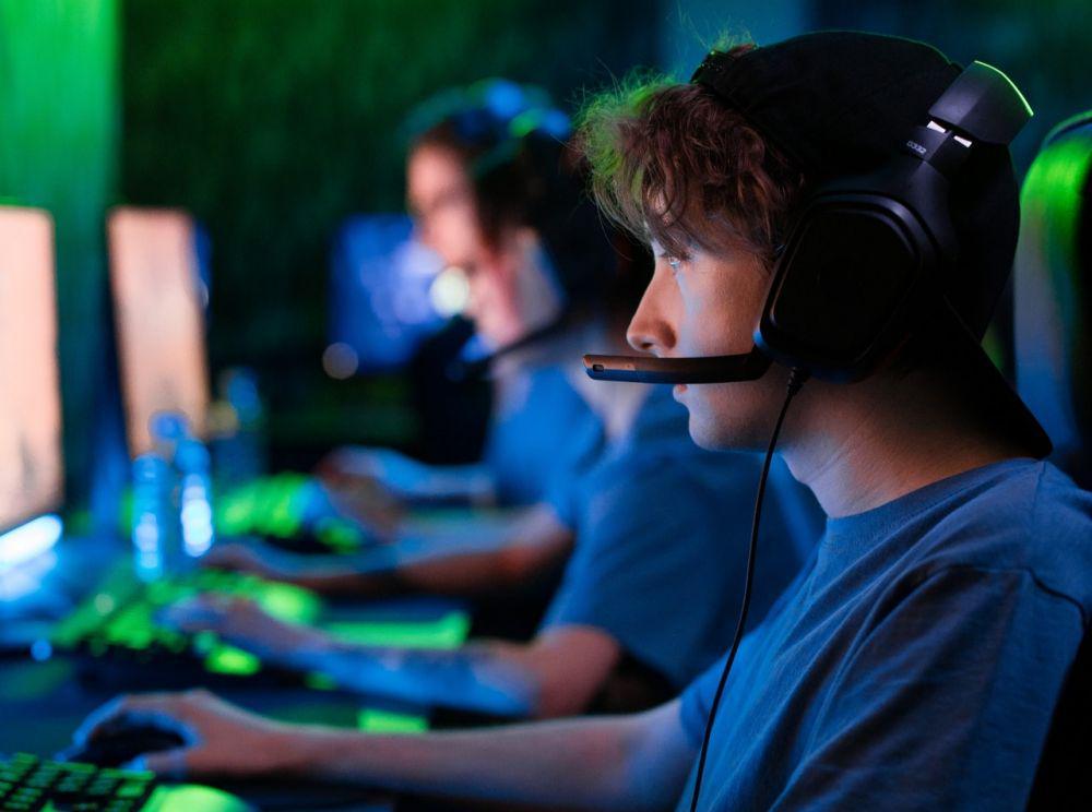5 Rekomendasi Headset Gaming di Harga Ratusan Ribu, Gak Keleng-kaleng!