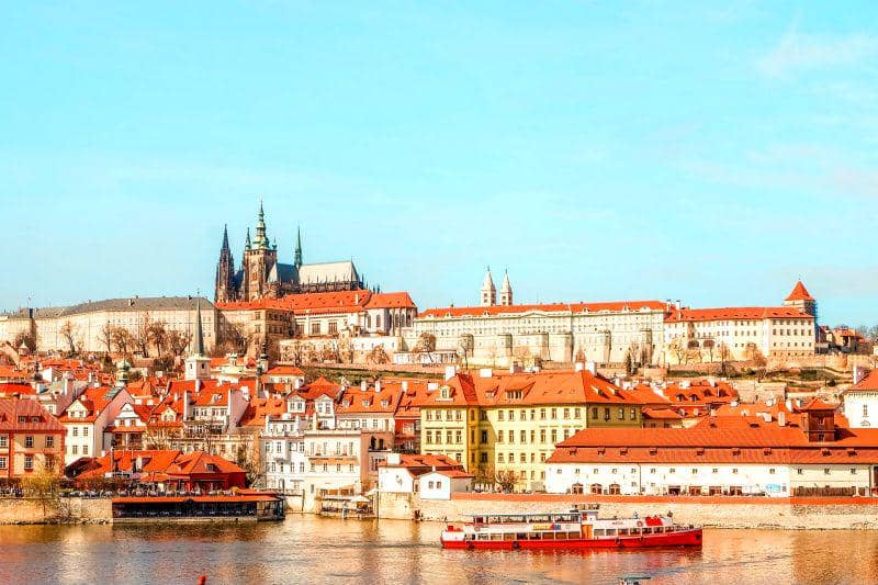 gambar Prague Castle di Praha, Republik Ceko (unsplash.com/Alice)
