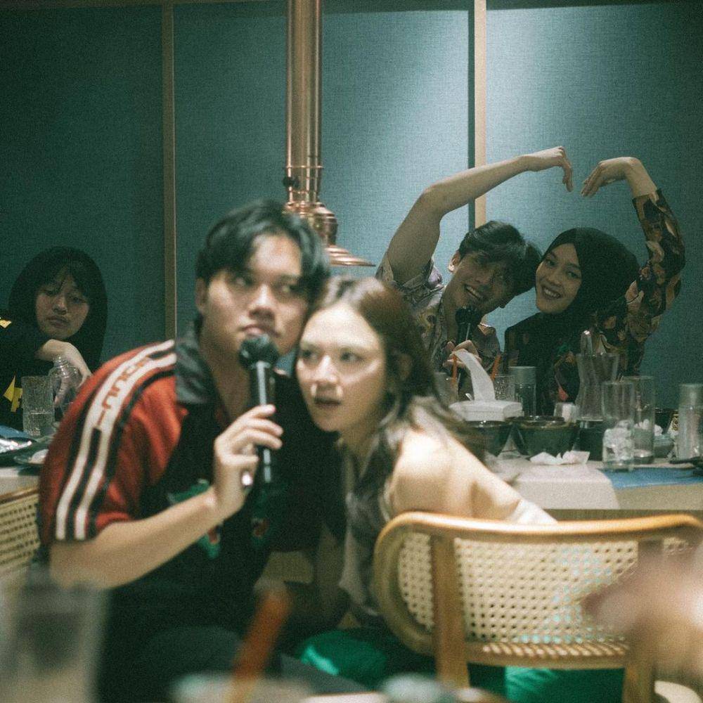 Momen jadian Rizky Febian dan Mahalini. (instagram.con/putridelinaa)
