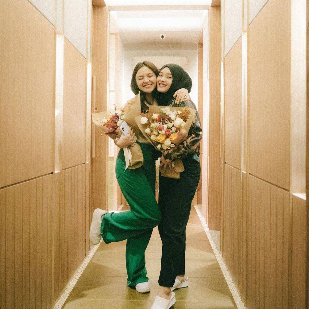 Momen jadian Rizky Febian dan Mahalini. (instagram.con/putridelinaa)