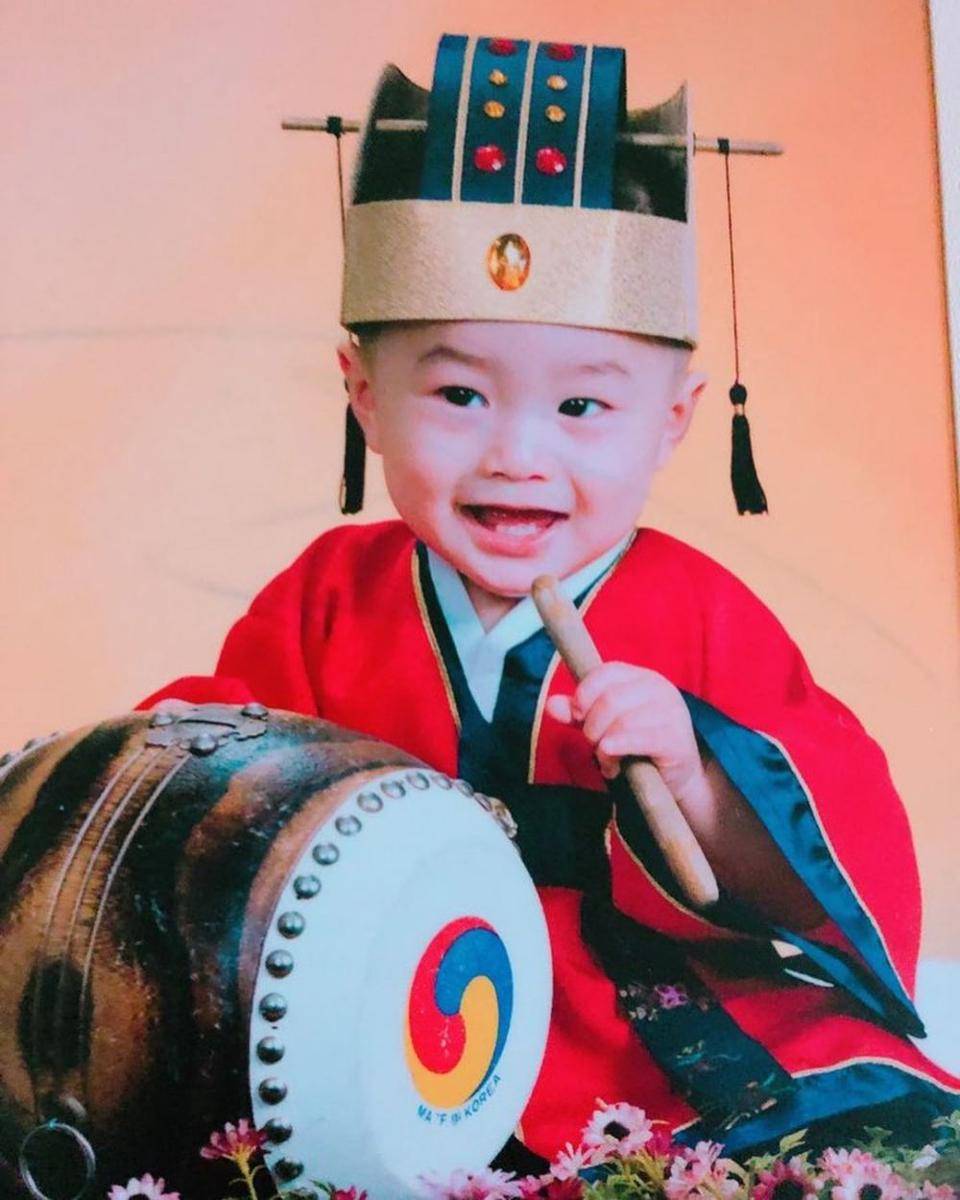potret masa kecil I.N Stray Kids (instagram.com/realstraykids)