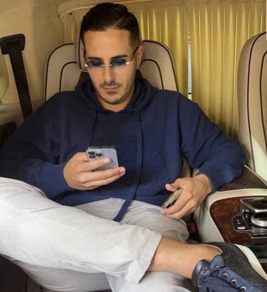 Simon Leviev (instagram.com/simon__leviev__official)