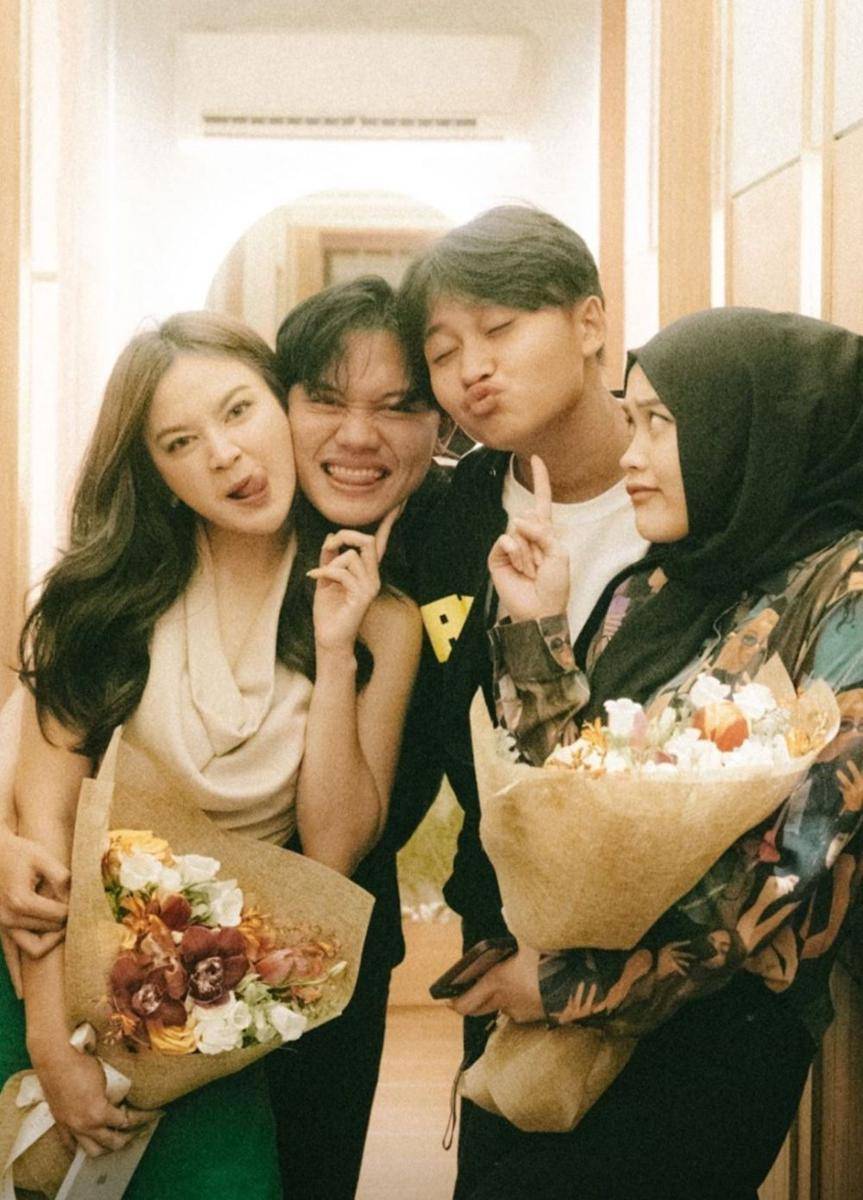 Momen jadian Rizky Febian dan Mahalini (instagram.com/putridelinaa)