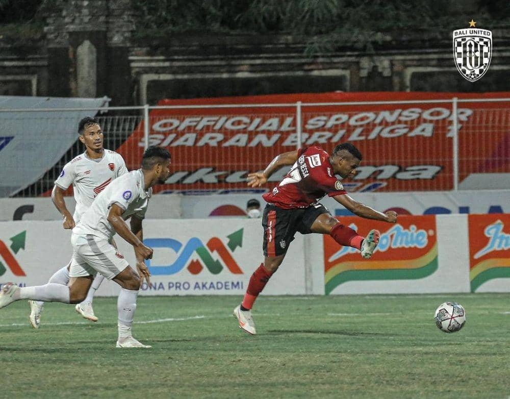 Instagram.com/baliunitedfc